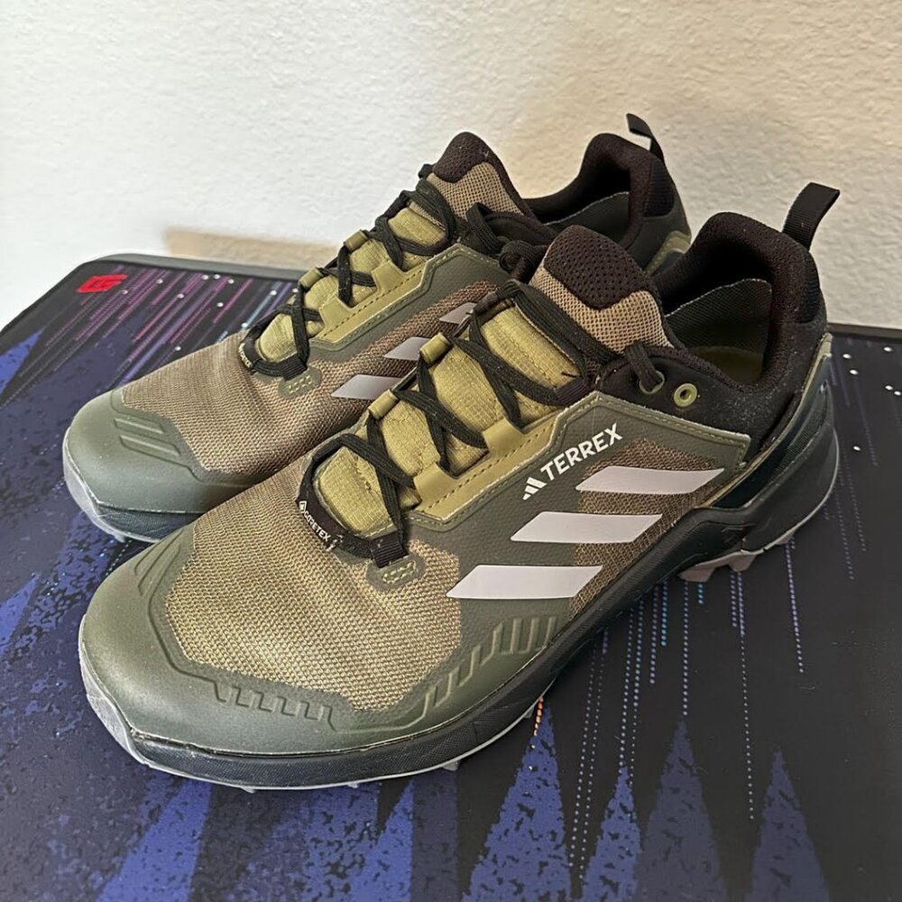 Adidas Mens TERREX Swift R3 GORE-TEX Hiking Shoes HR1312